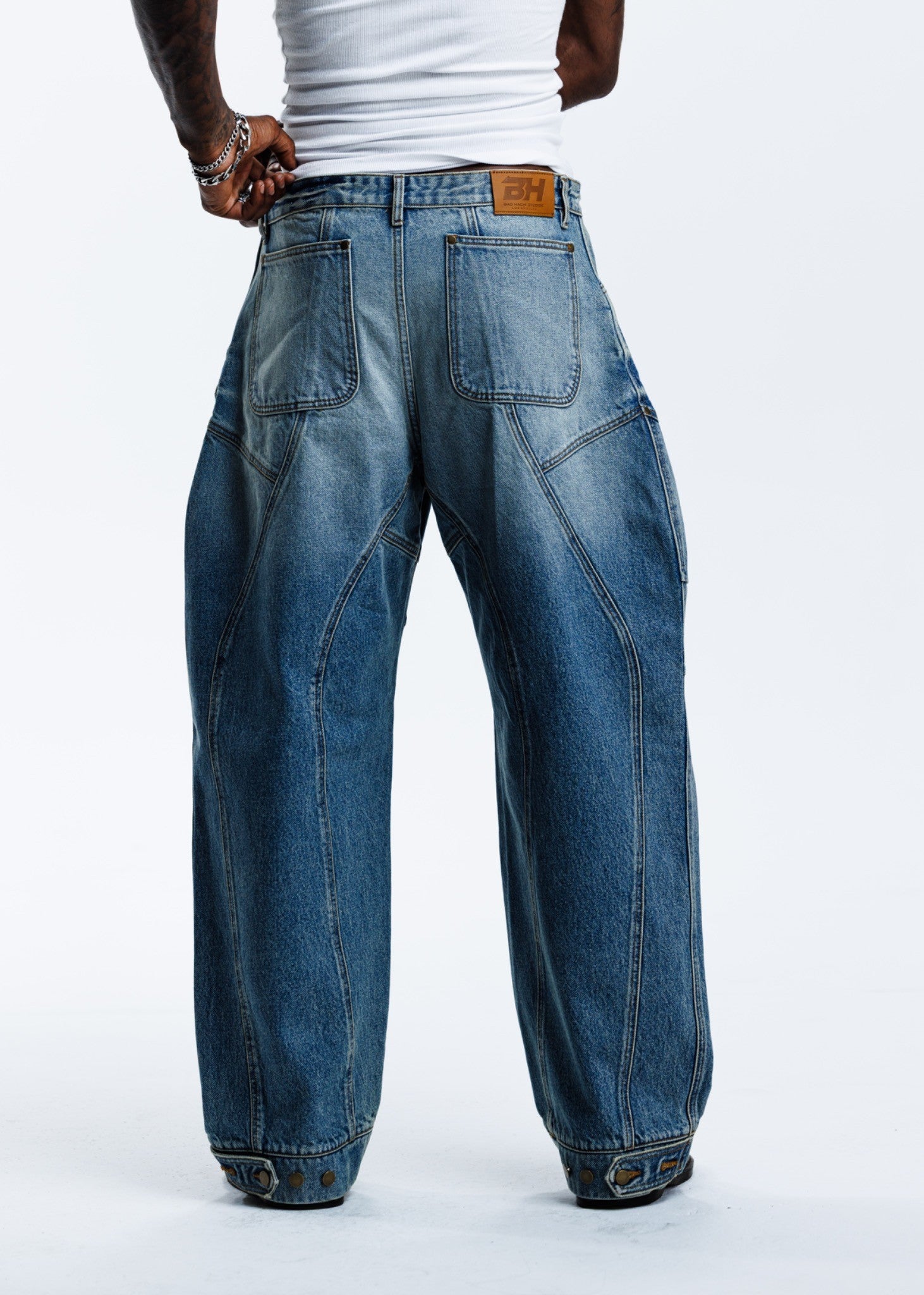 The Revolver Denim (Washed Blue)