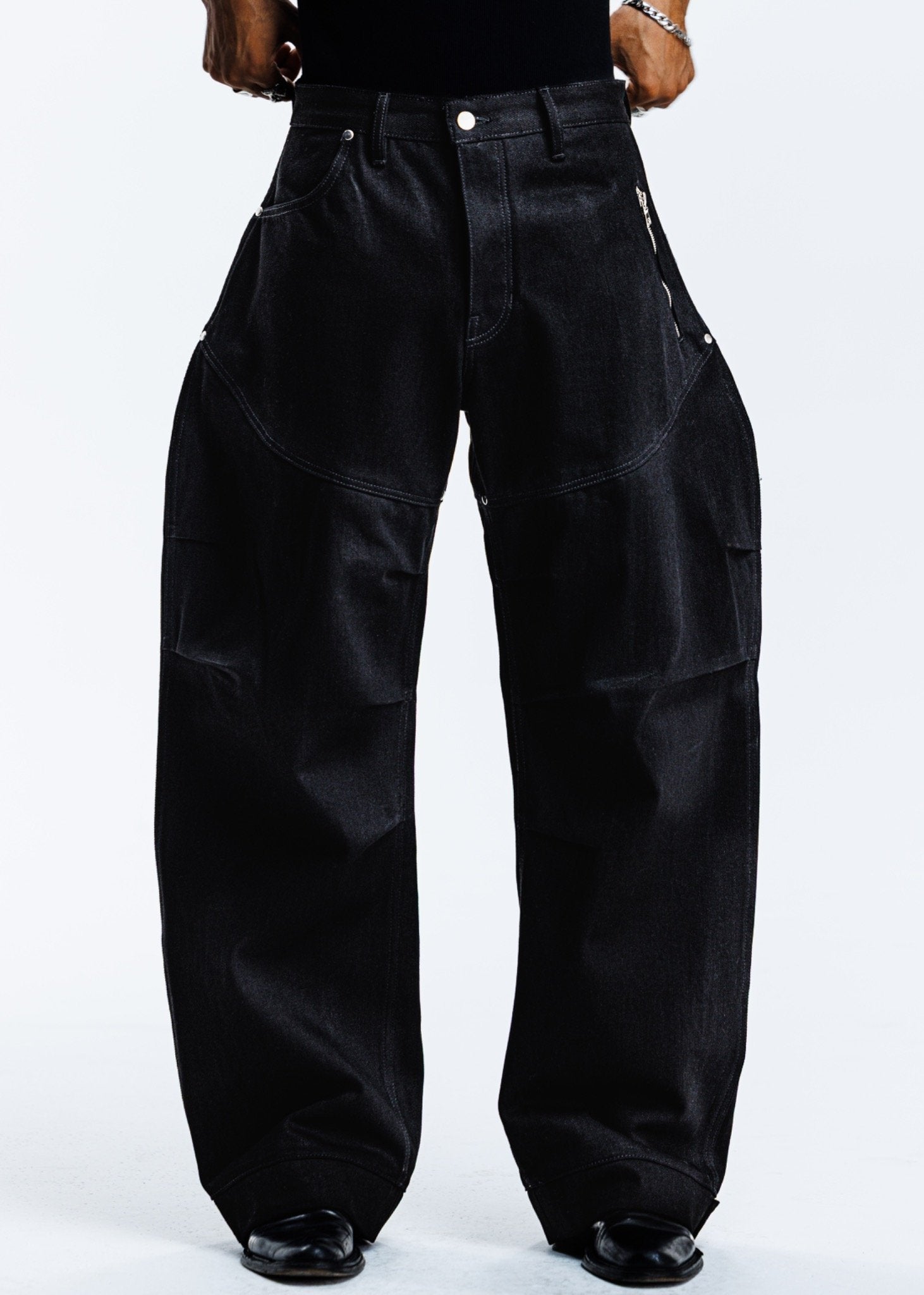The Revolver Denim (Black)