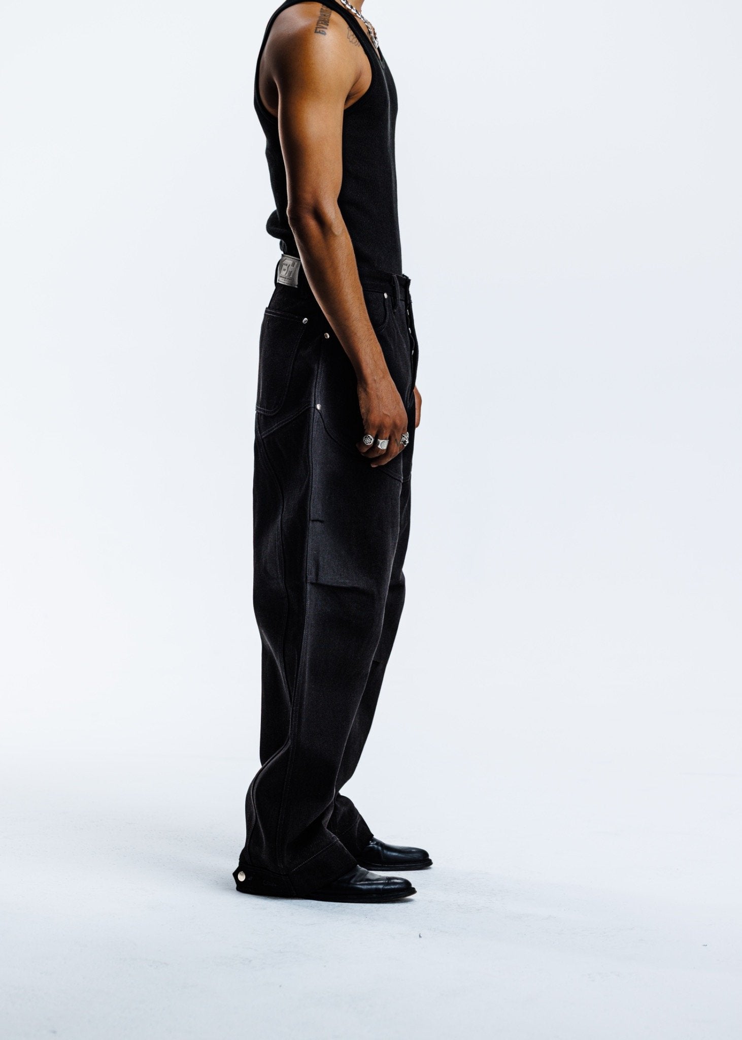 The Revolver Denim (Black)